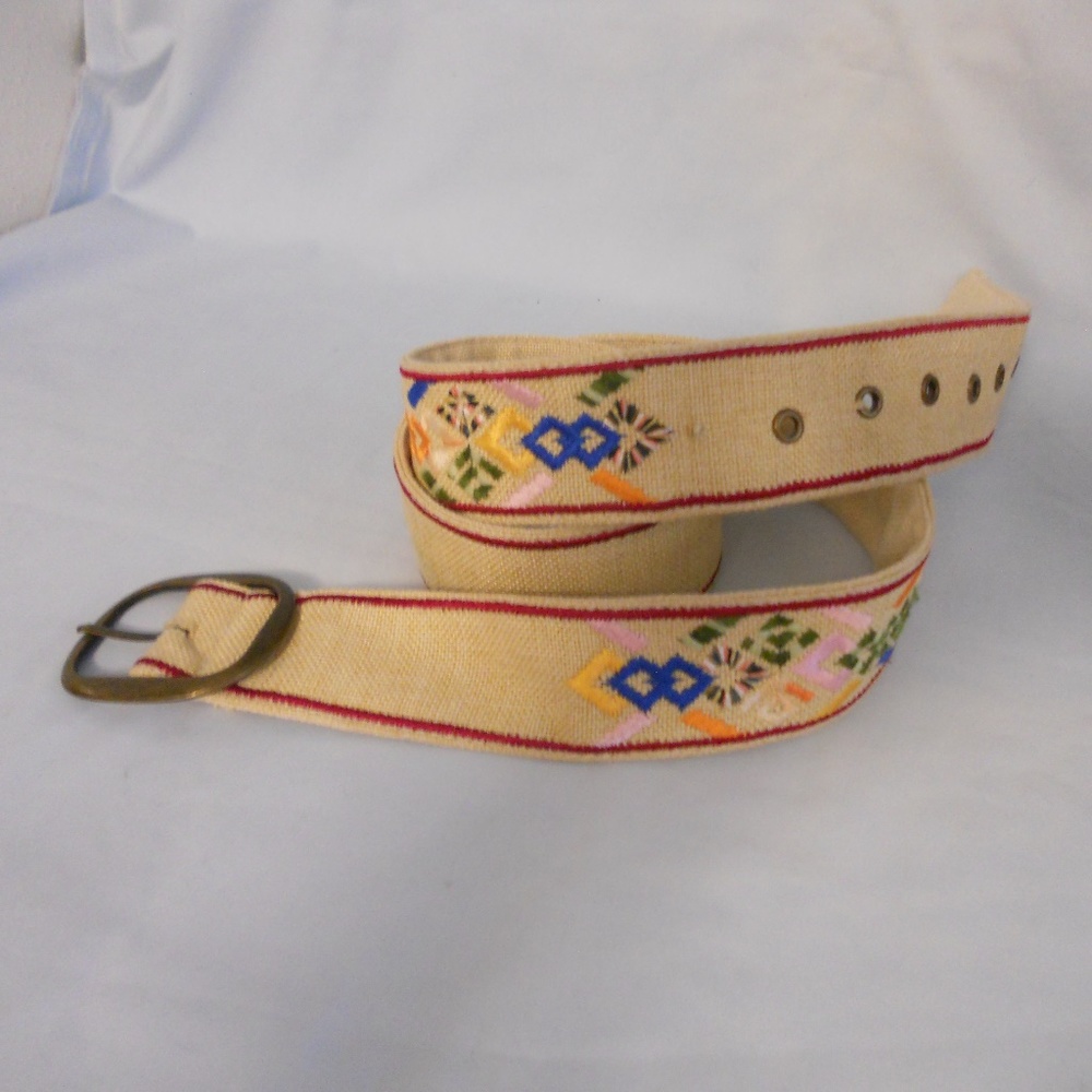 Embroidered Cloth Belt